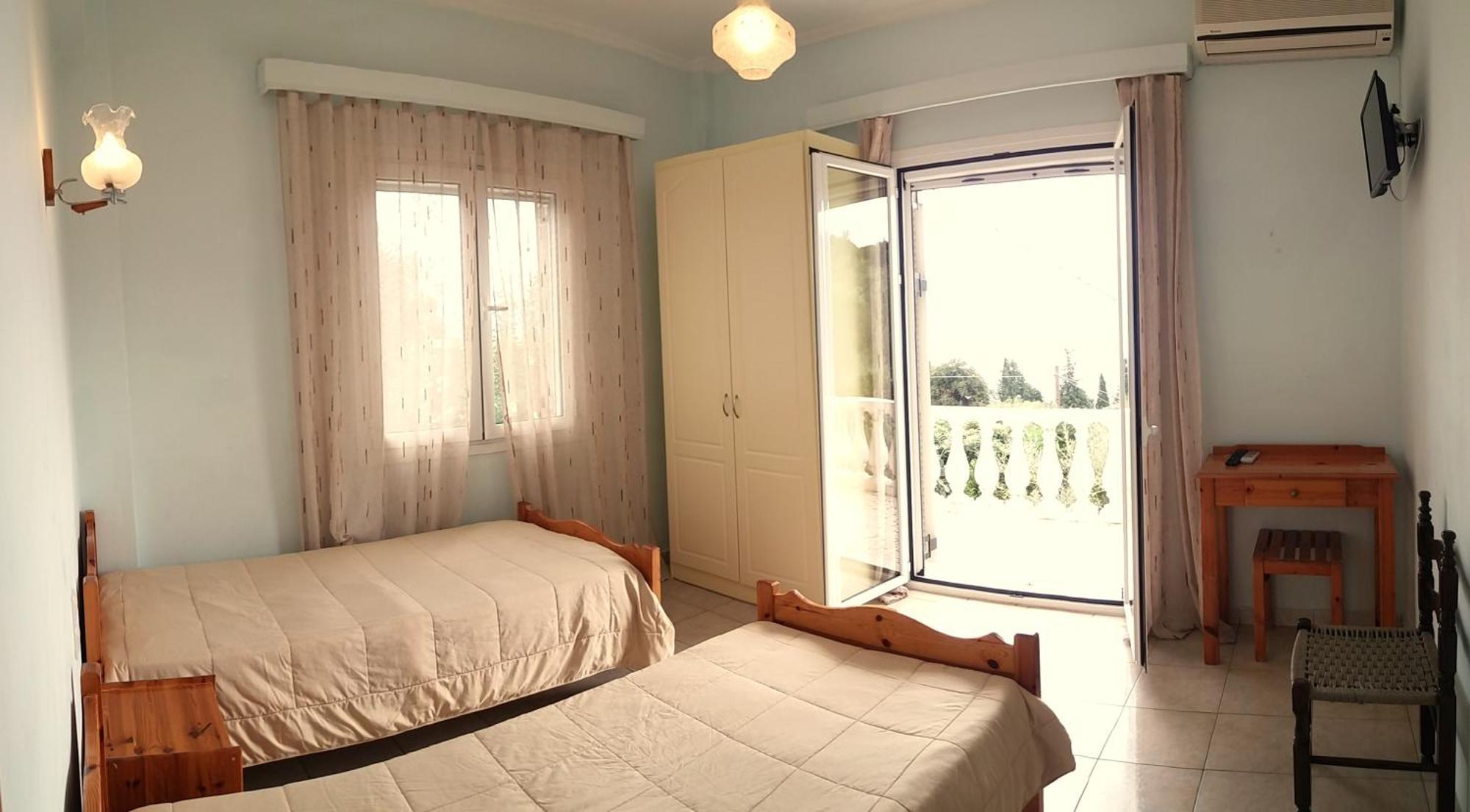Apostolos & Eleni Family Apartments Perama  Buitenkant foto