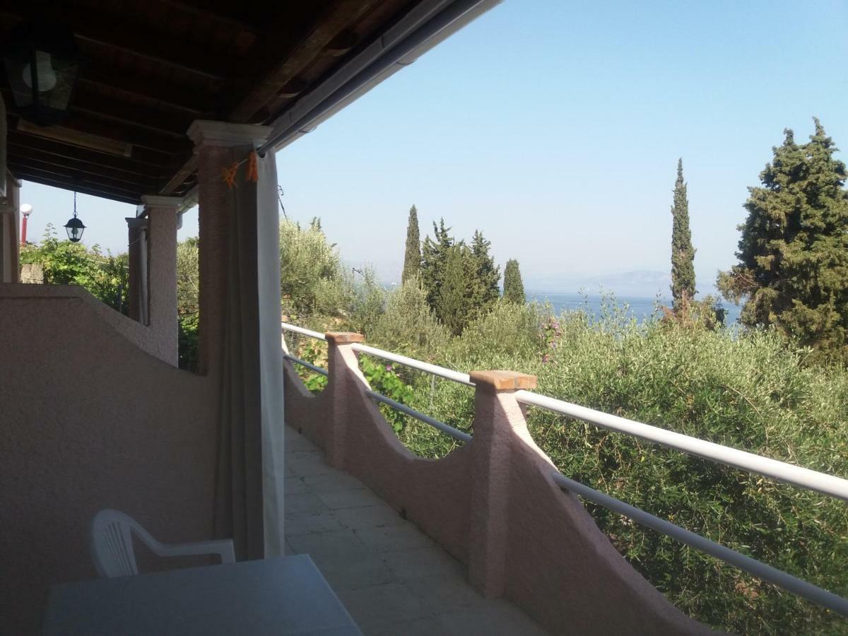 Apostolos & Eleni Family Apartments Perama  Buitenkant foto